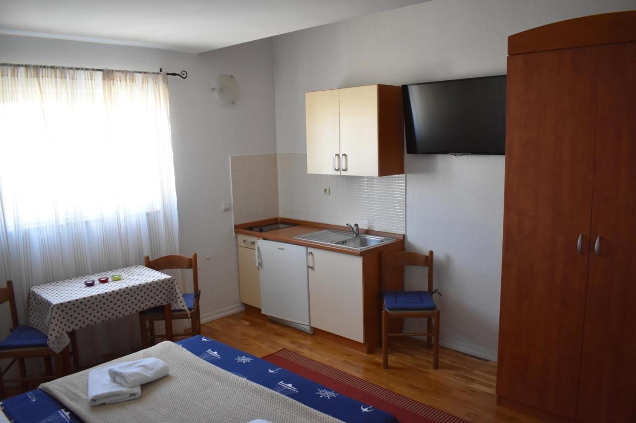 Apartments Bombonin Makarska Zewnętrze zdjęcie